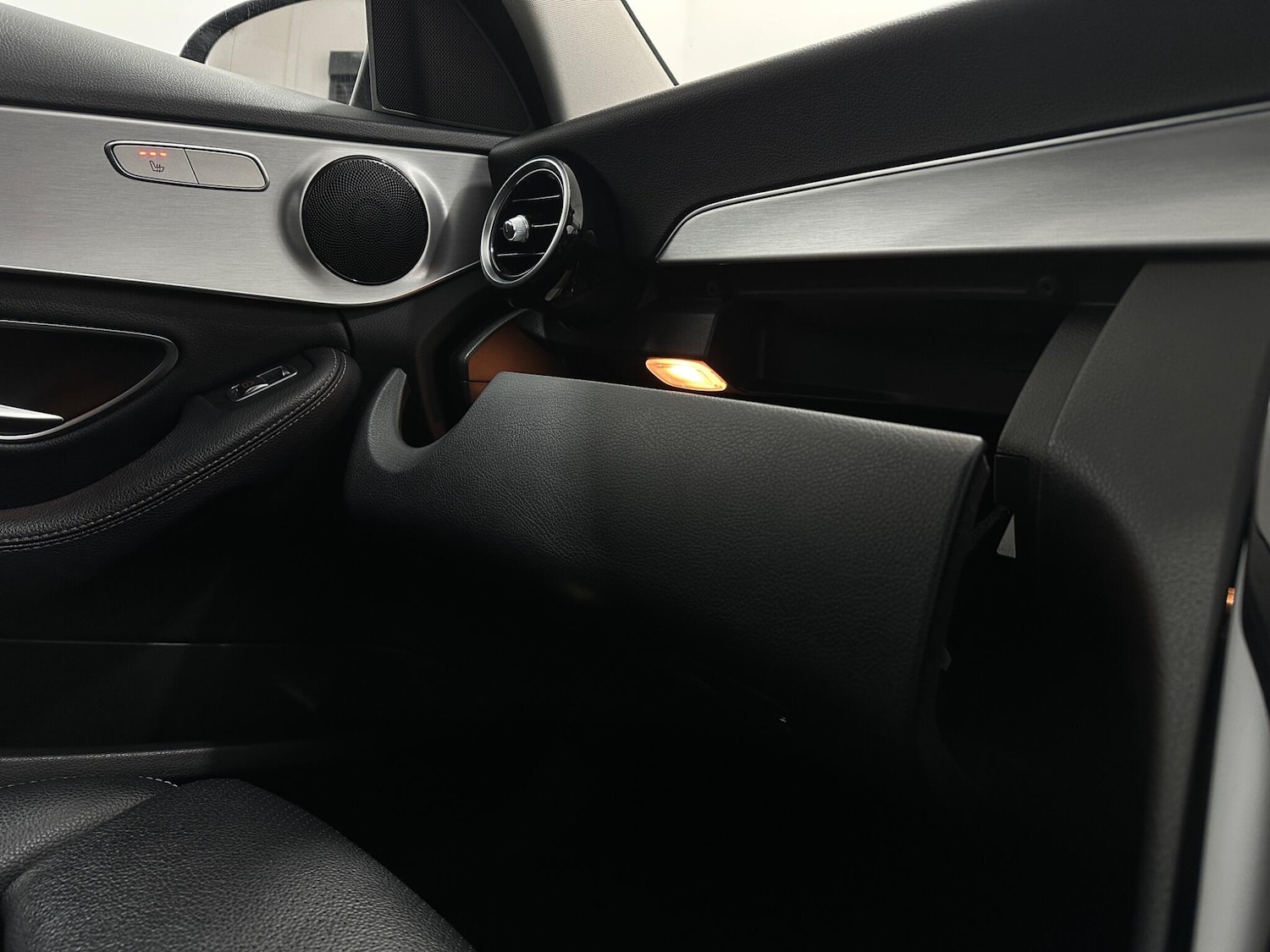 Used Mercedes-Benz C Class 2018 for sale - 77290958: Photo 27