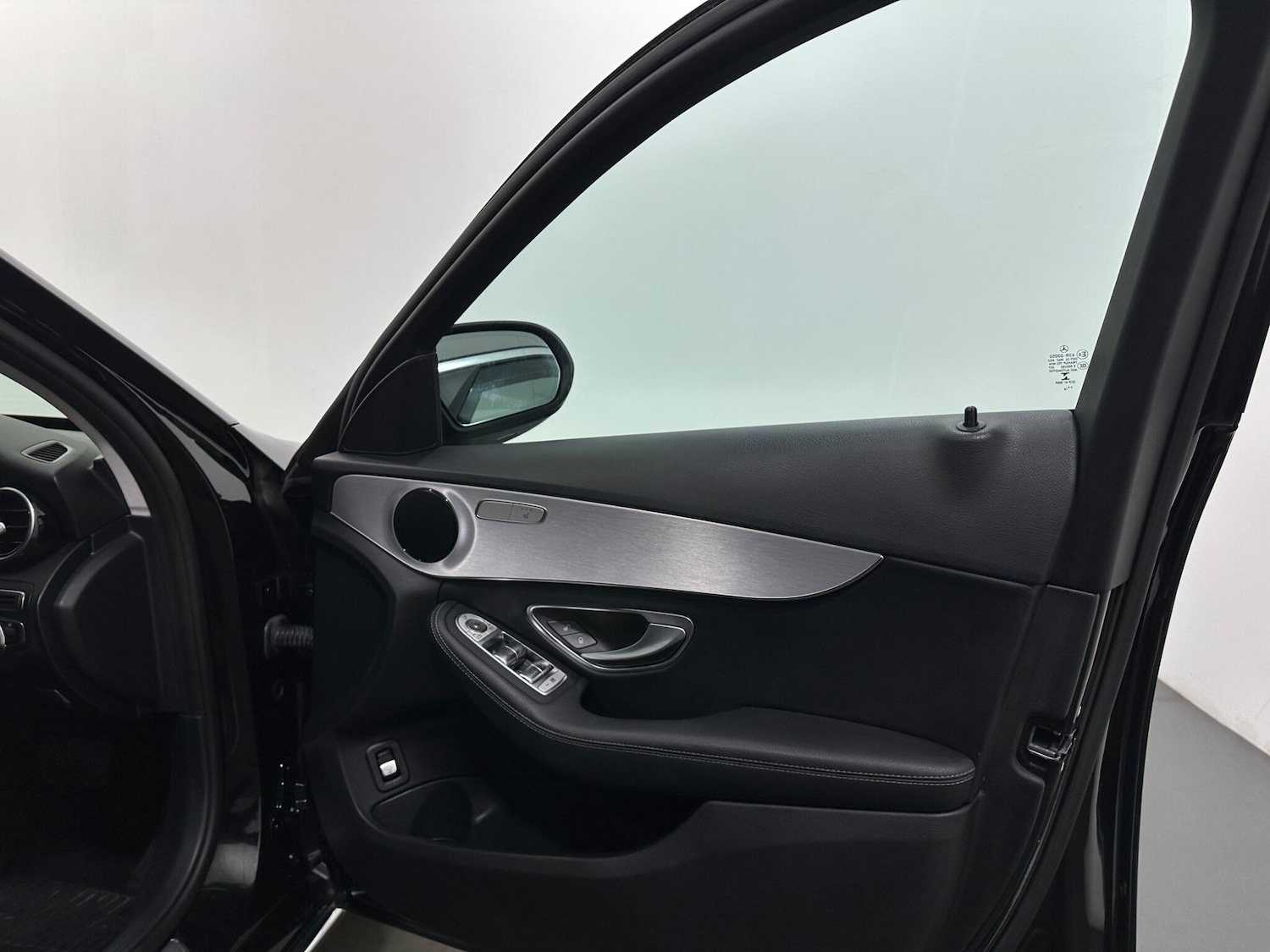 Used Mercedes-Benz C Class 2018 for sale - 77290958: Photo 33