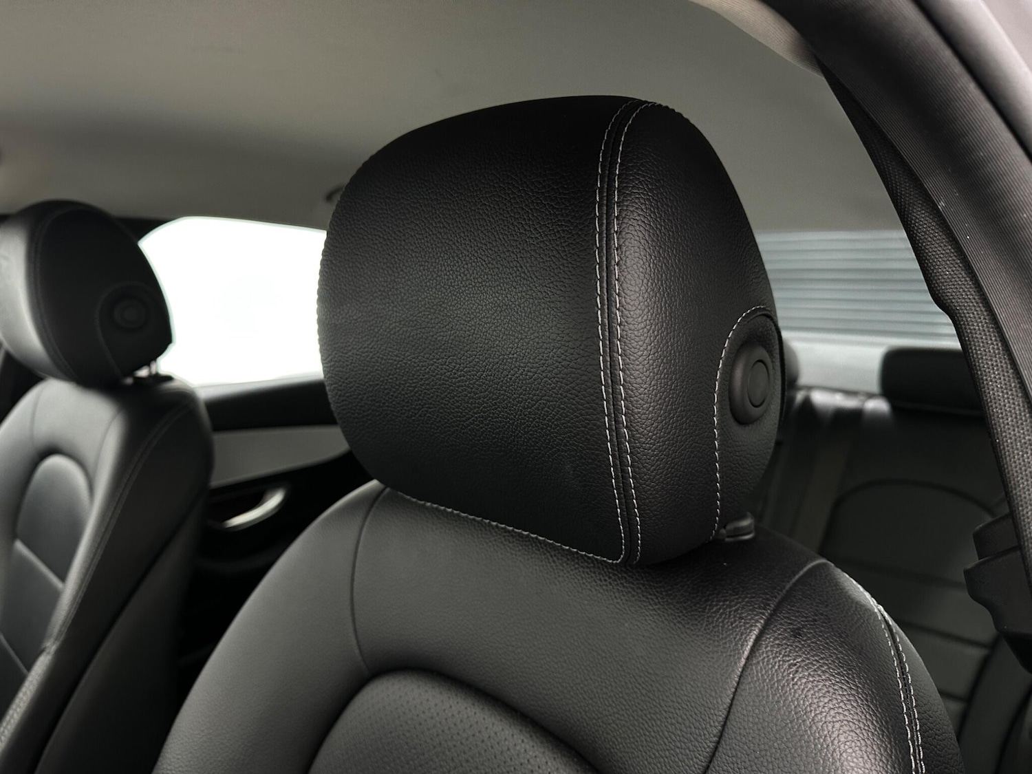 Used Mercedes-Benz C Class 2018 for sale - 77290958: Photo 36