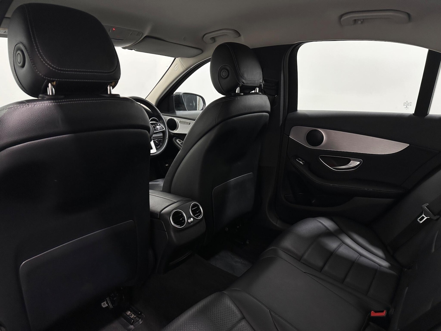 Used Mercedes-Benz C Class 2018 for sale - 77290958: Photo 38