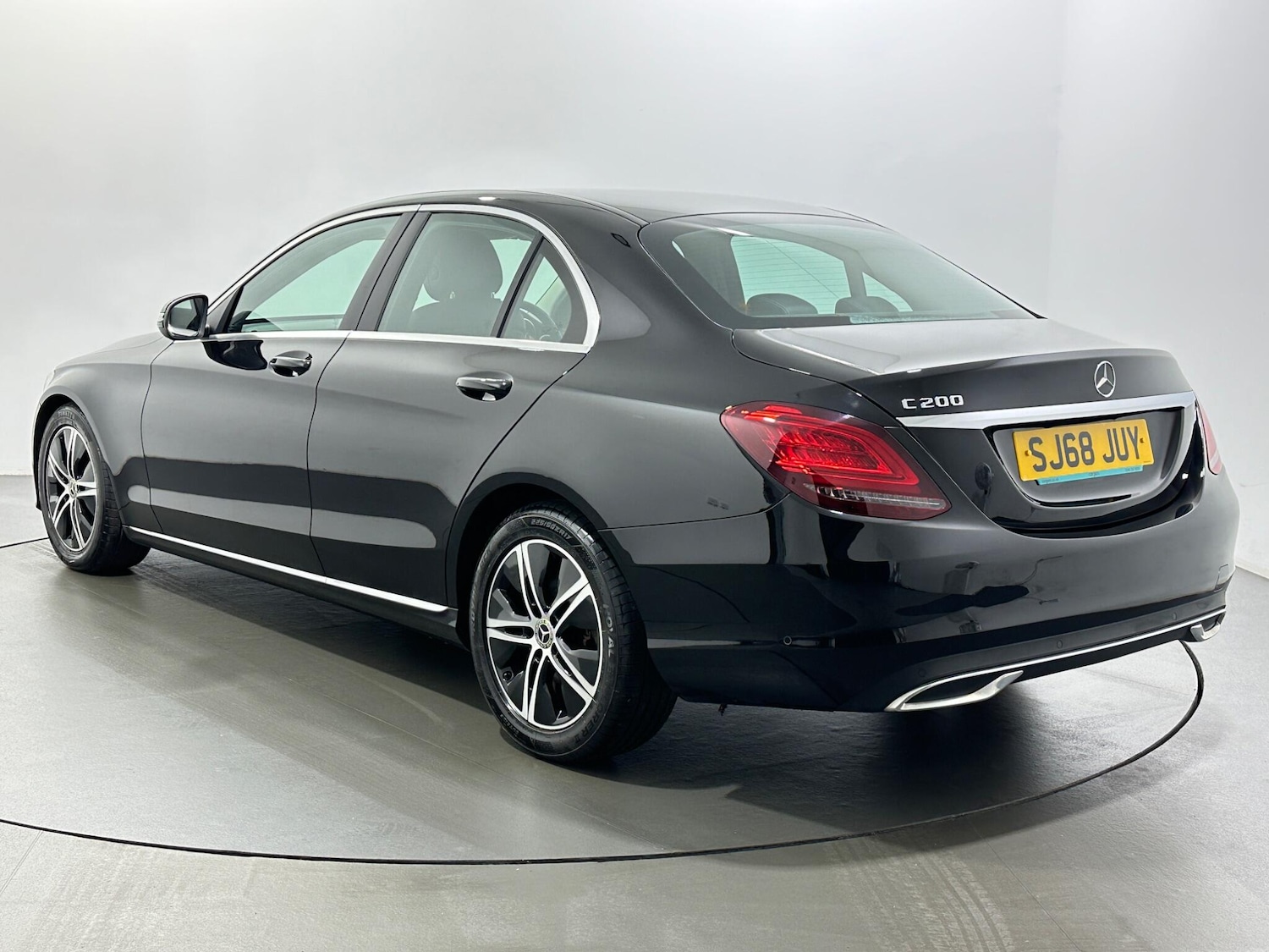 Used Mercedes-Benz C Class 2018 for sale - 77290958: Photo 6