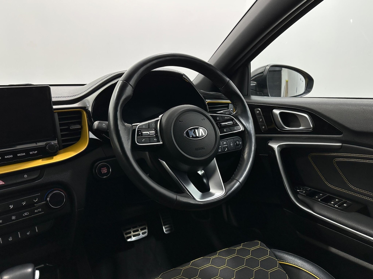 Used Kia XCeed 2021 for sale - 77978160: Photo 12