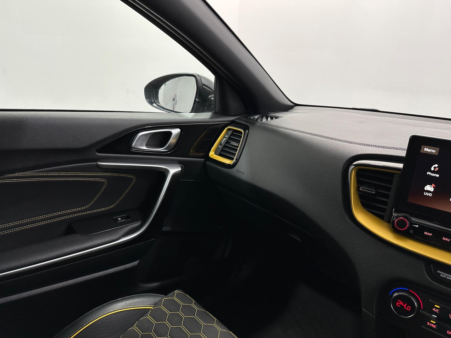 Used Kia XCeed 2021 for sale - 77978160: Photo 28