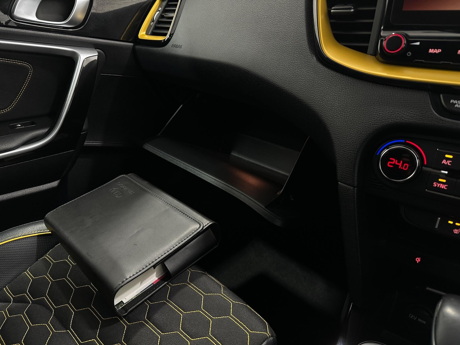 Used Kia XCeed 2021 for sale - 77978160: Photo 29