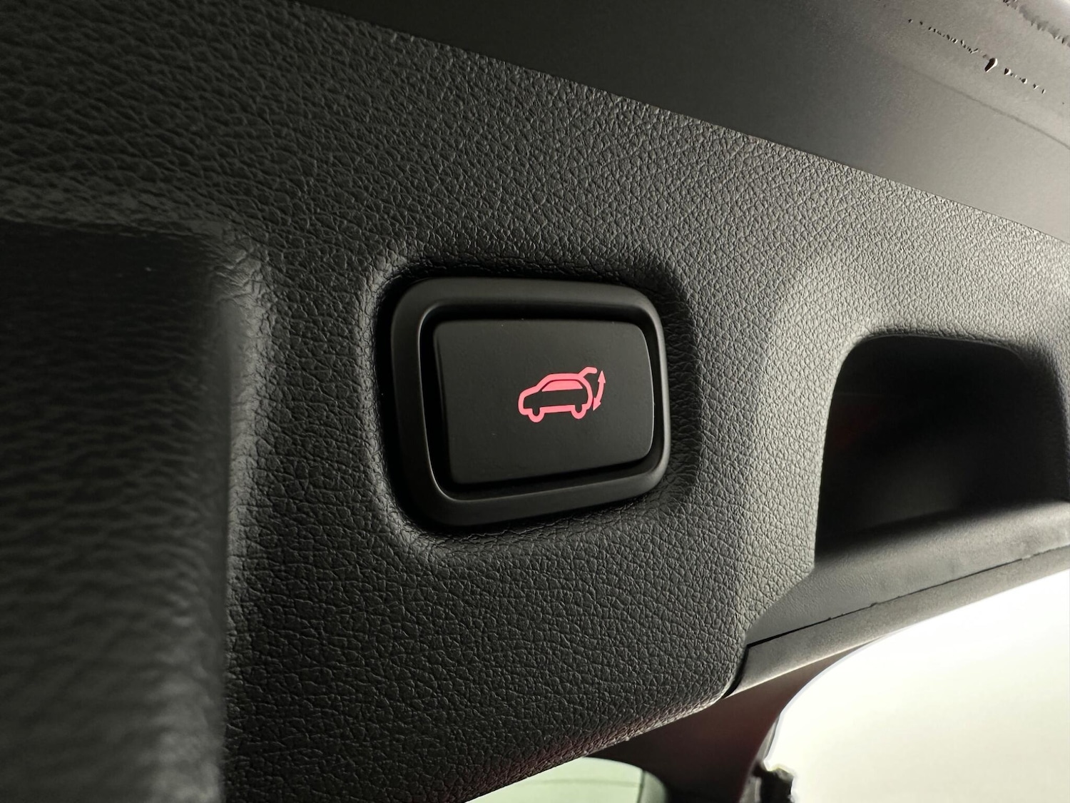 Used Kia XCeed 2021 for sale - 77978160: Photo 48