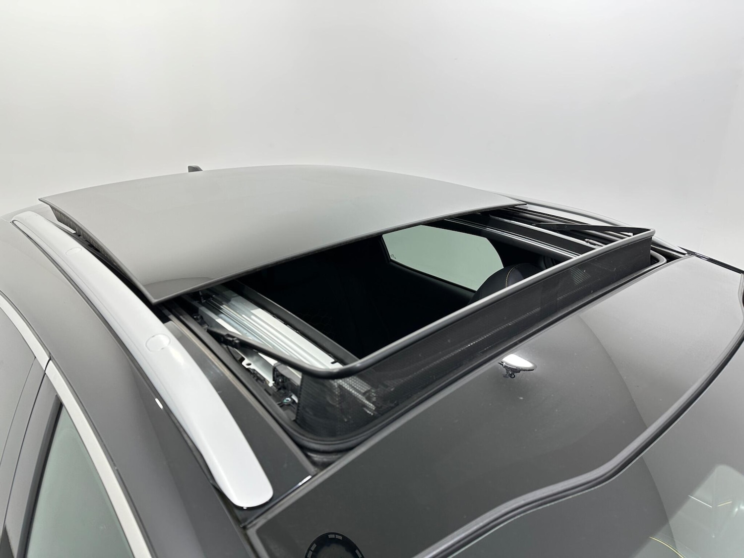 Used Kia XCeed 2021 for sale - 77978160: Photo 55