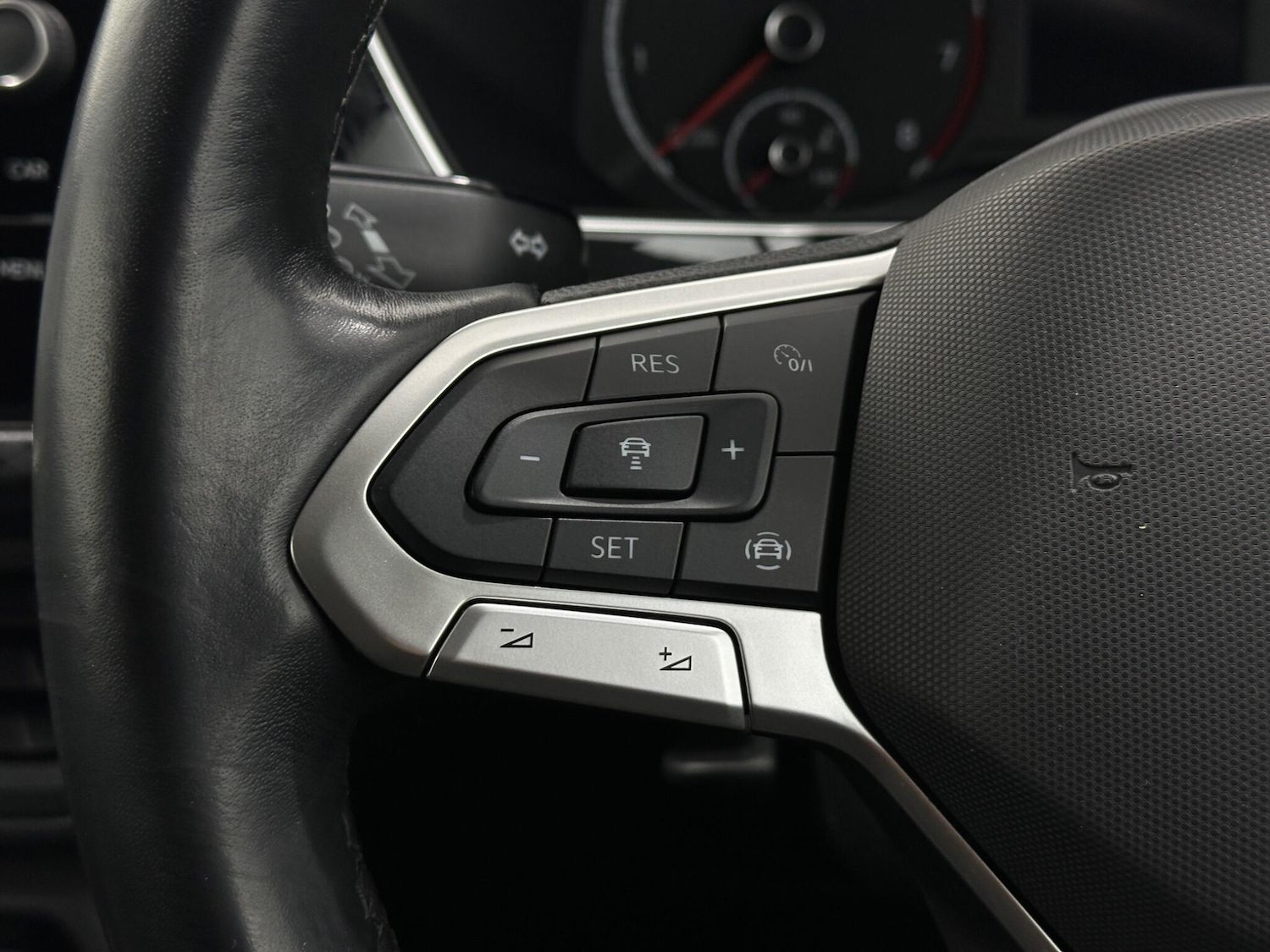 Used Volkswagen T-Cross 2022 for sale - 77132032: Photo 14