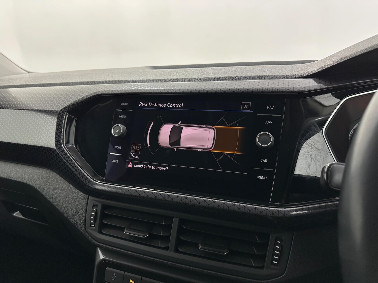 Used Volkswagen T-Cross 2022 for sale - 77132032: Photo 21