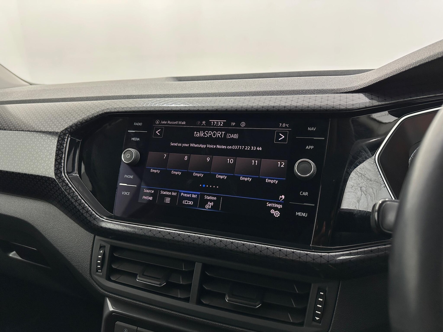 Used Volkswagen T-Cross 2022 for sale - 77132032: Photo 23