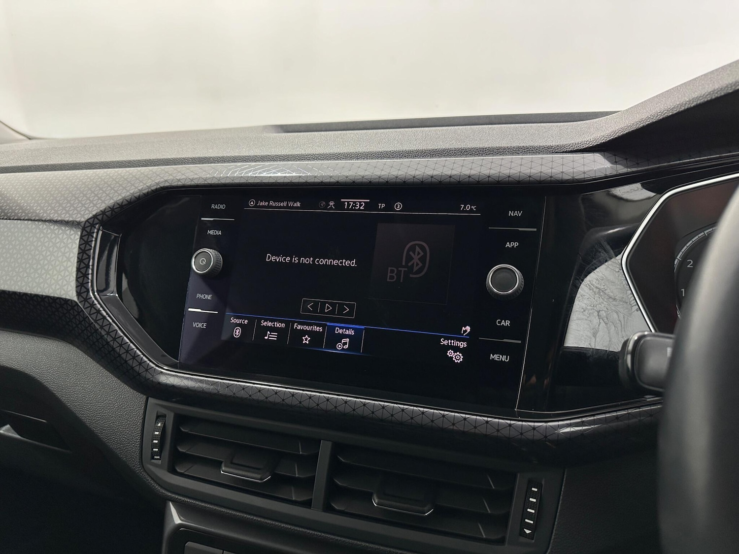 Used Volkswagen T-Cross 2022 for sale - 77132032: Photo 24