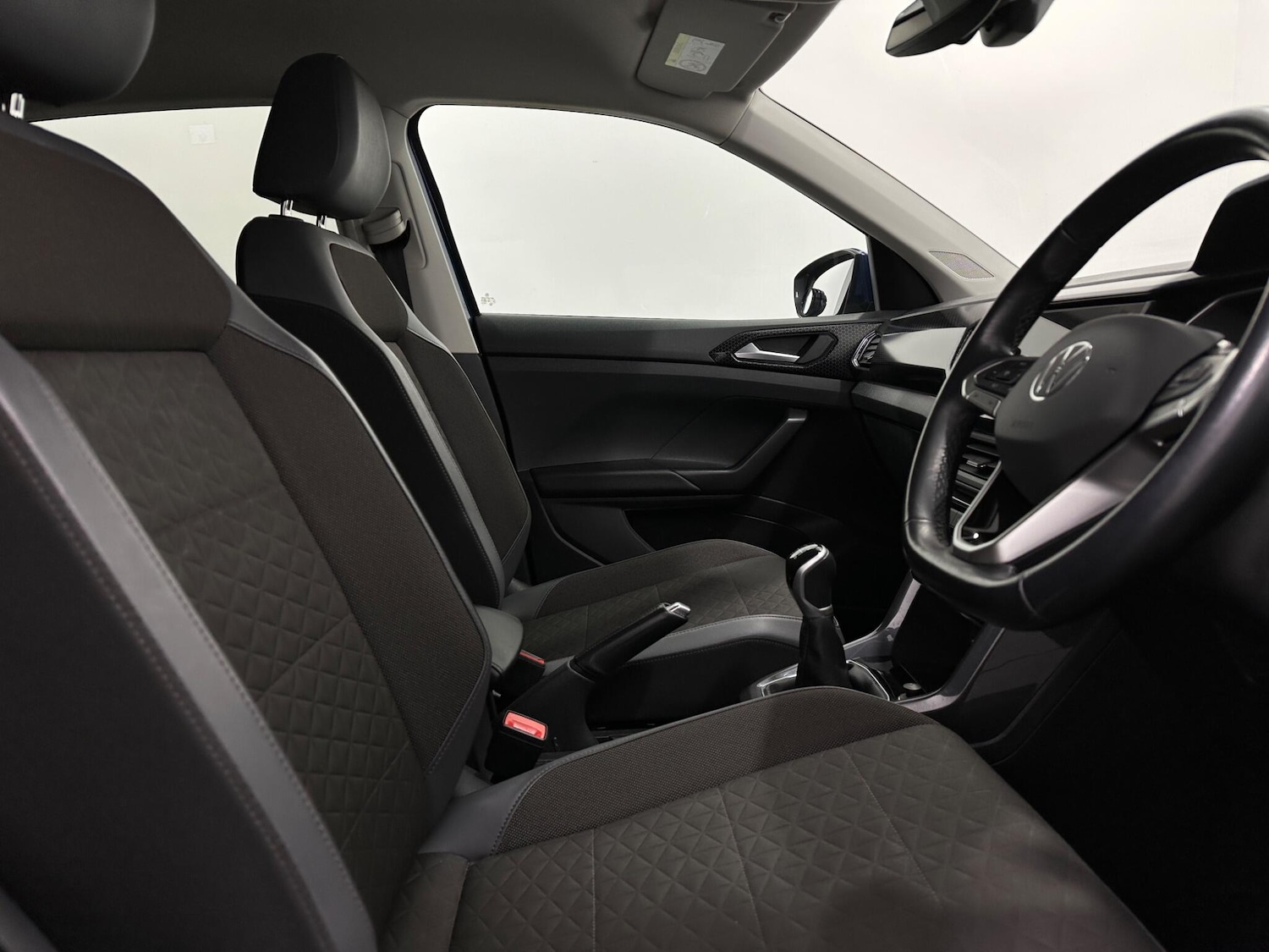 Used Volkswagen T-Cross 2022 for sale - 77132032: Photo 30