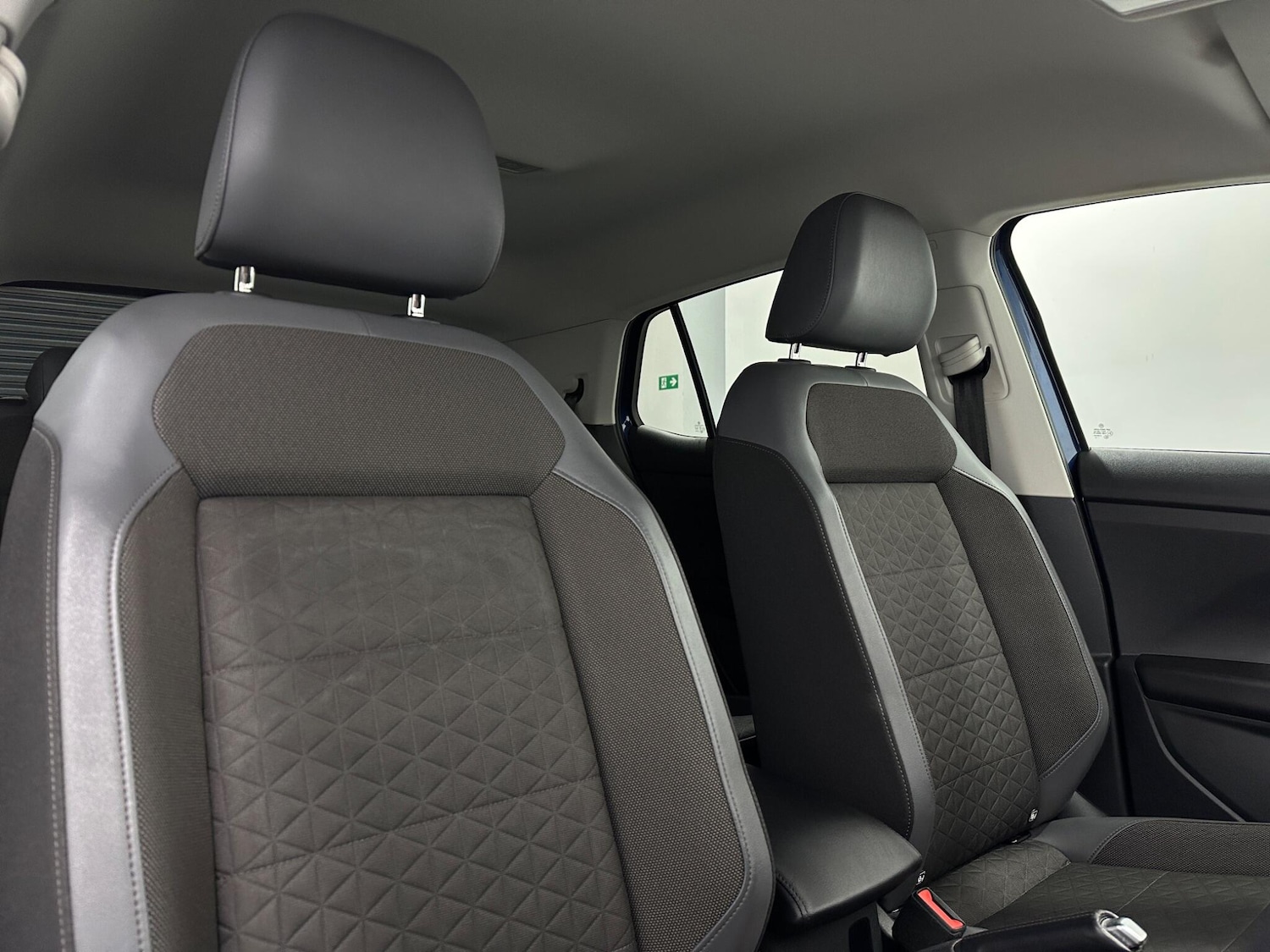 Used Volkswagen T-Cross 2022 for sale - 77132032: Photo 31