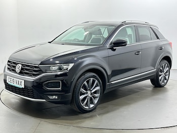 Used Volkswagen T-Roc 2019 for sale - 79324802: Photo