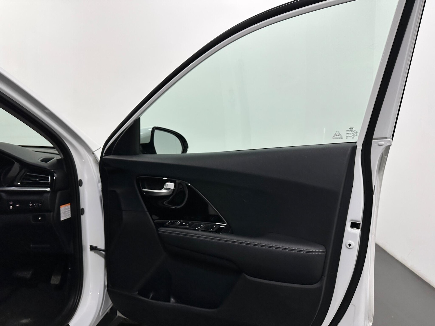 Used Kia Niro 2020 for sale - 77898583: Photo 33