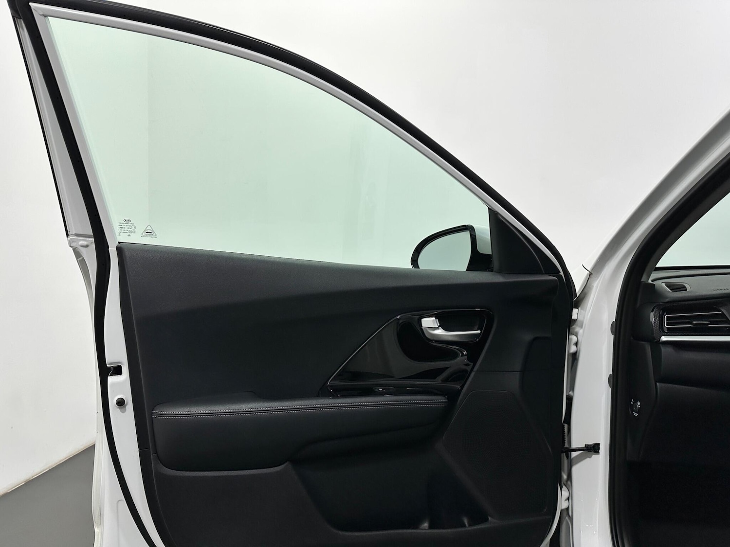 Used Kia Niro 2020 for sale - 77898583: Photo 37