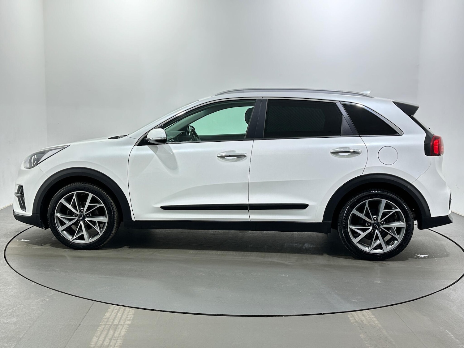 Used Kia Niro 2020 for sale - 77898583: Photo 5