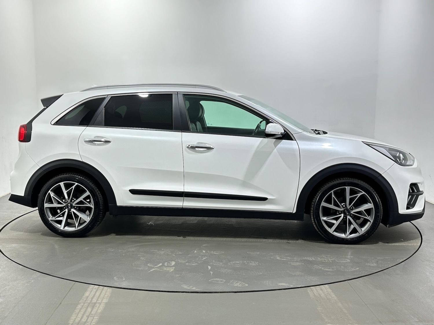 Used Kia Niro 2020 for sale - 77898583: Photo 9
