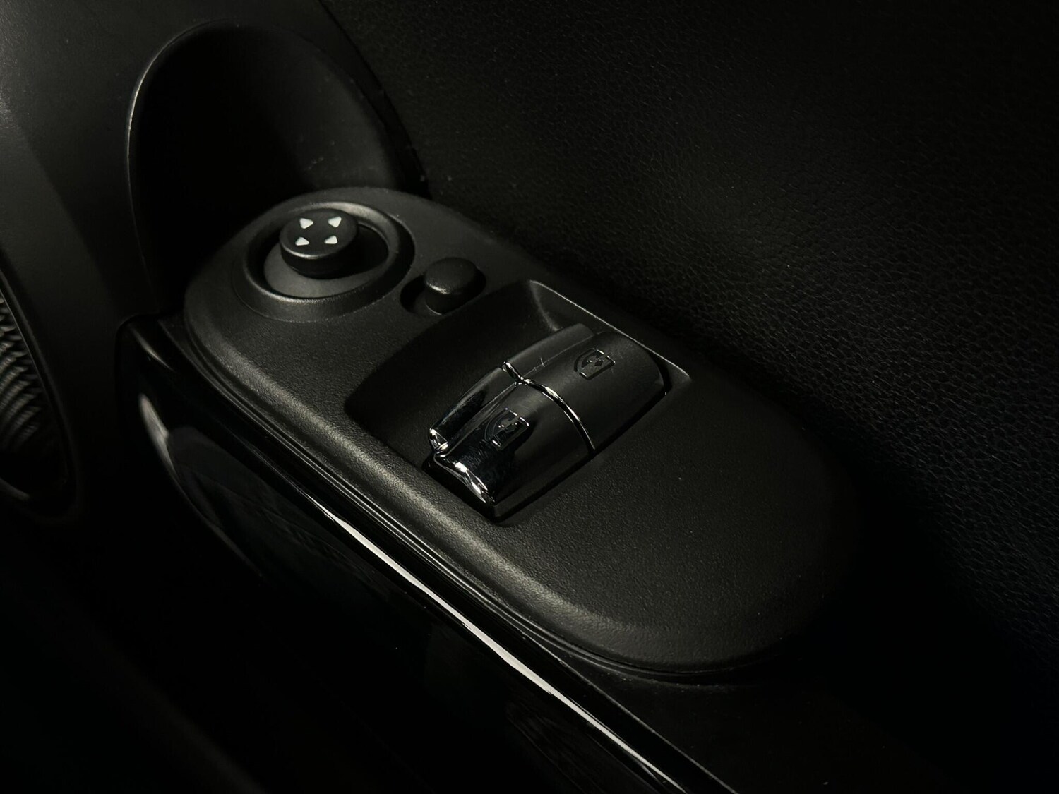 Used MINI Hatch 2019 for sale - 78171229: Photo 19