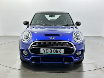 Used MINI Hatch 2019 for sale - 78171229: Photo