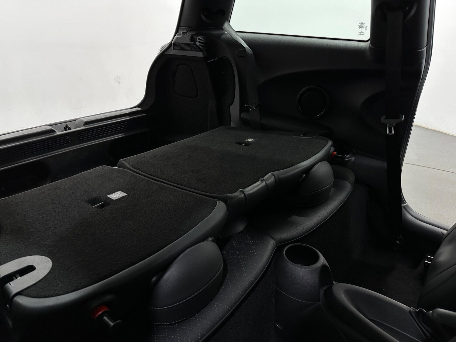 Used MINI Hatch 2019 for sale - 78171229: Photo 41