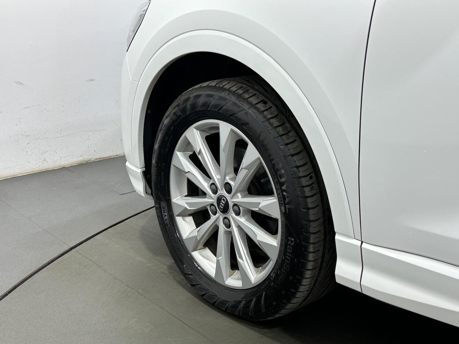 Used Audi Q3 2020 for sale - 78185119: Photo 51