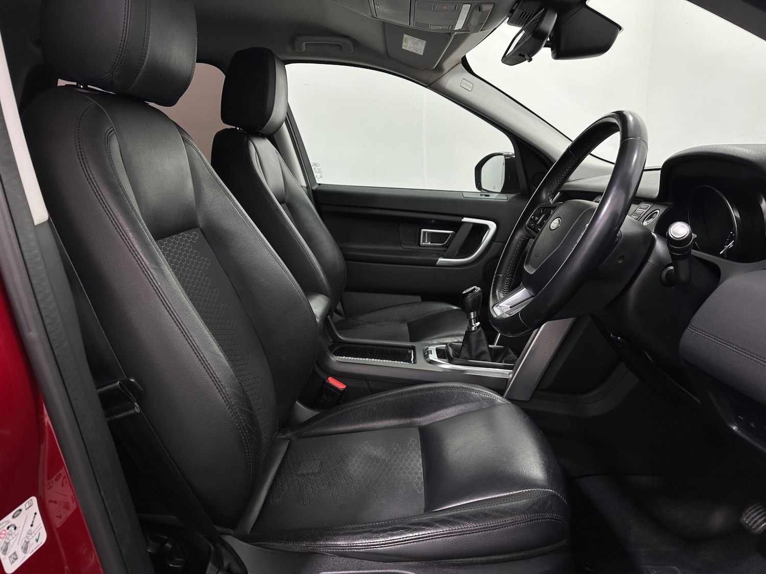 Used Land Rover Discovery Sport 2016 for sale - 76878850: Photo 28