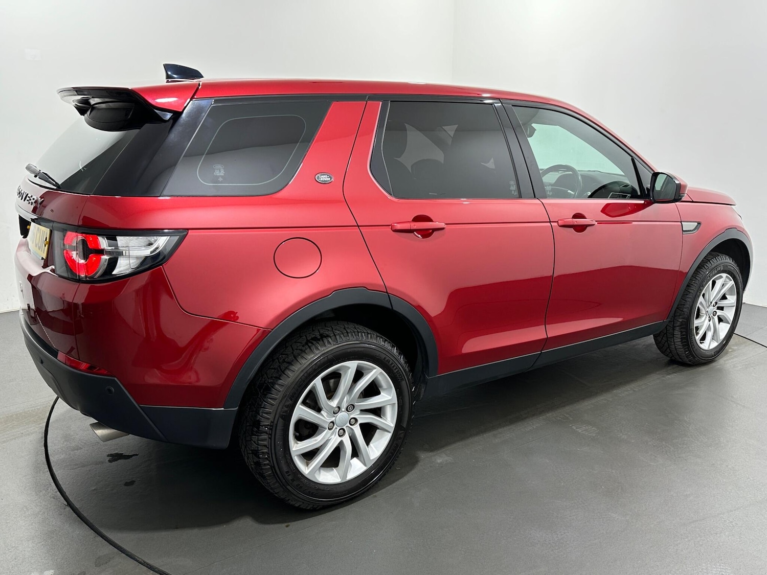 Used Land Rover Discovery Sport 2016 for sale - 76878850: Photo 53