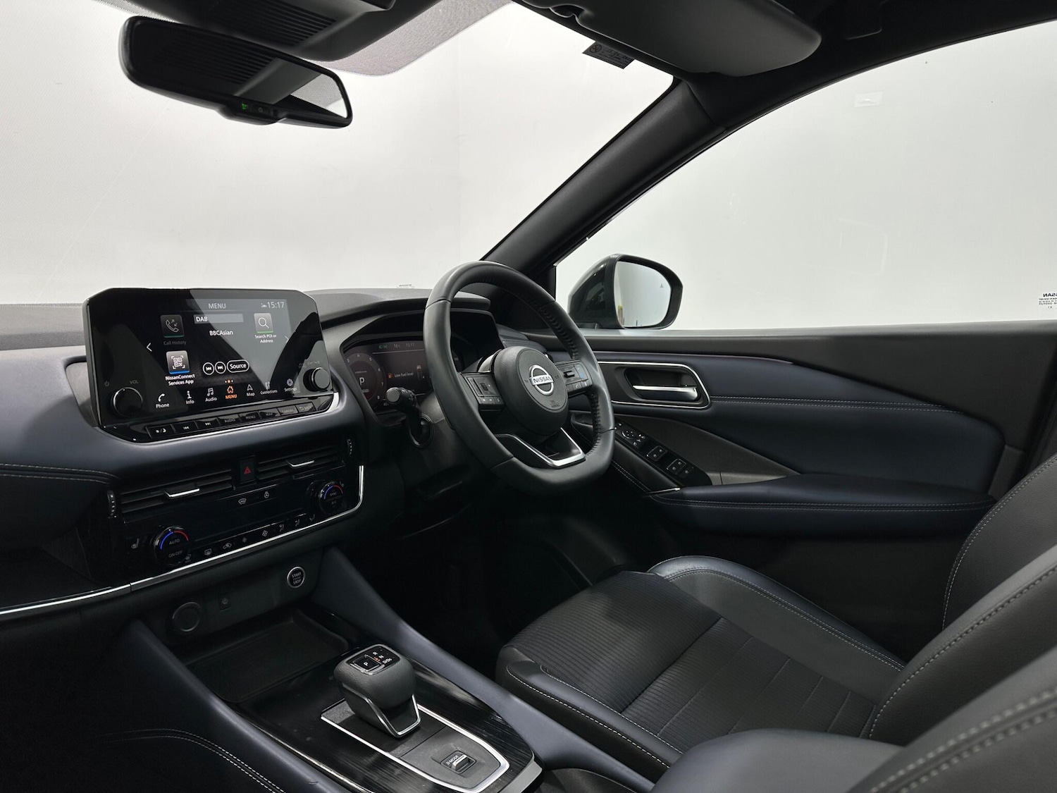 Used Nissan Qashqai for sale - 77970564: Photo 31