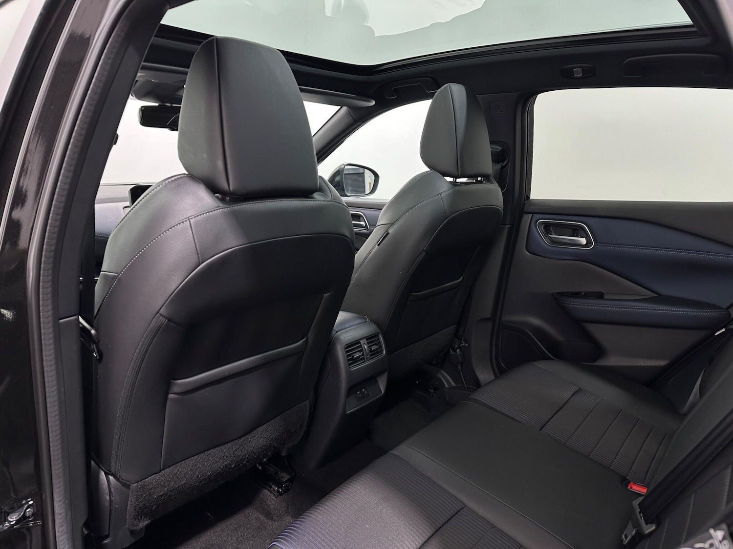 Used Nissan Qashqai for sale - 77970564: Photo 39