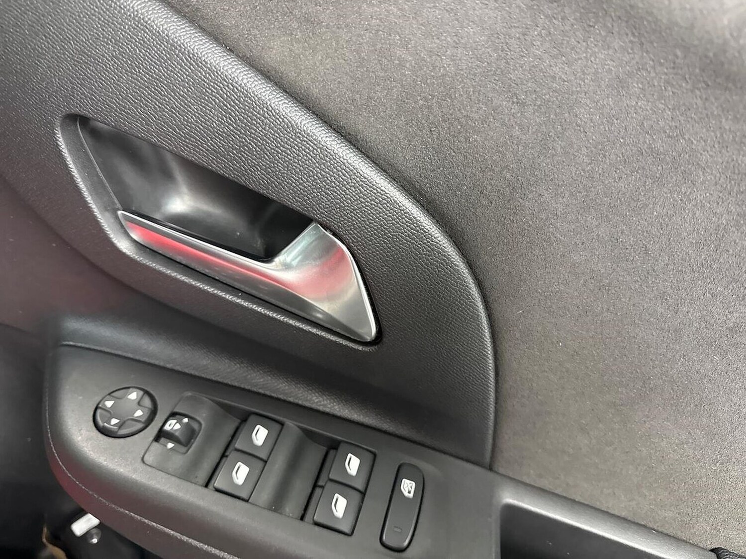 Used Vauxhall Corsa 2023 for sale - 78026130: Photo 21