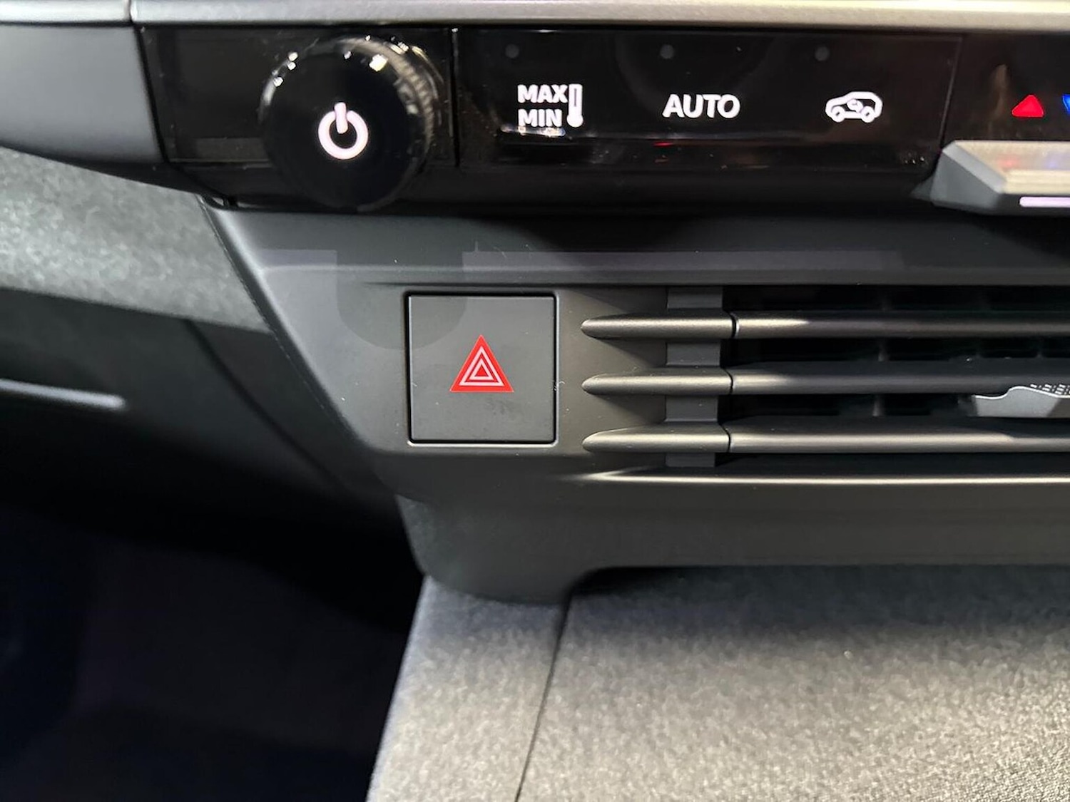Used Vauxhall Grandland 2025 for sale - 76369121: Photo 22