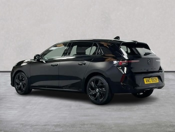 Used Vauxhall Astra 2023 for sale - 79335461: Photo