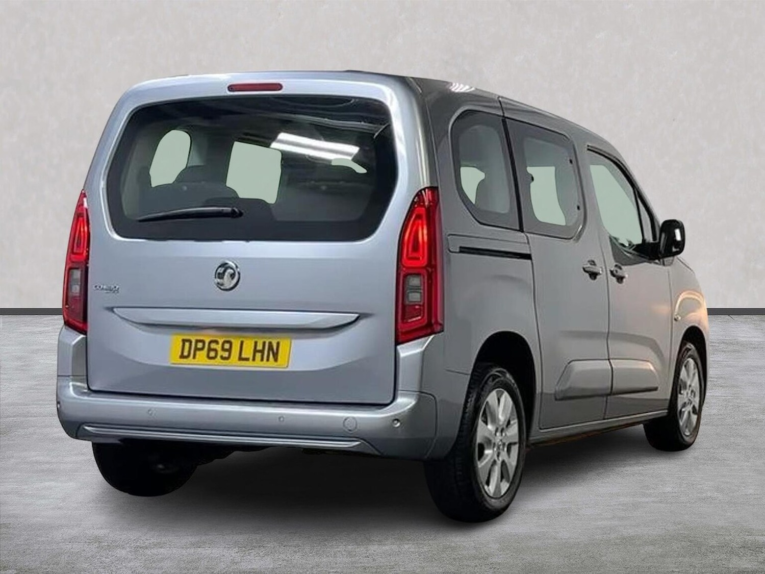 Used Vauxhall Combo Life 2019 for sale - 76693319: Photo 18