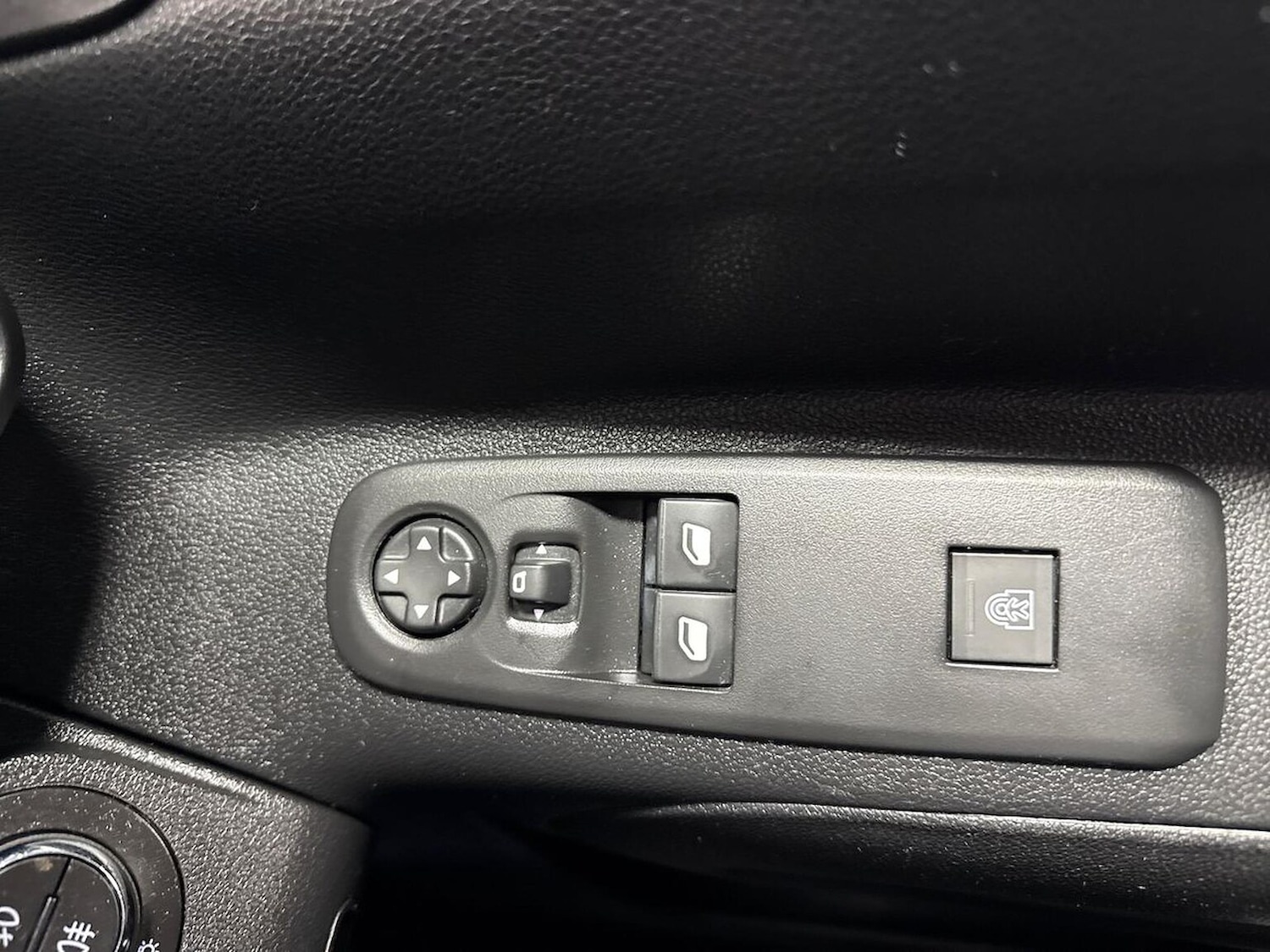 Used Vauxhall Combo Life 2019 for sale - 76693319: Photo 21