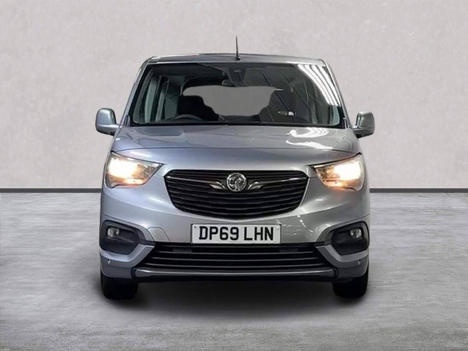 Used Vauxhall Combo Life 2019 for sale - 76693319: Photo 5