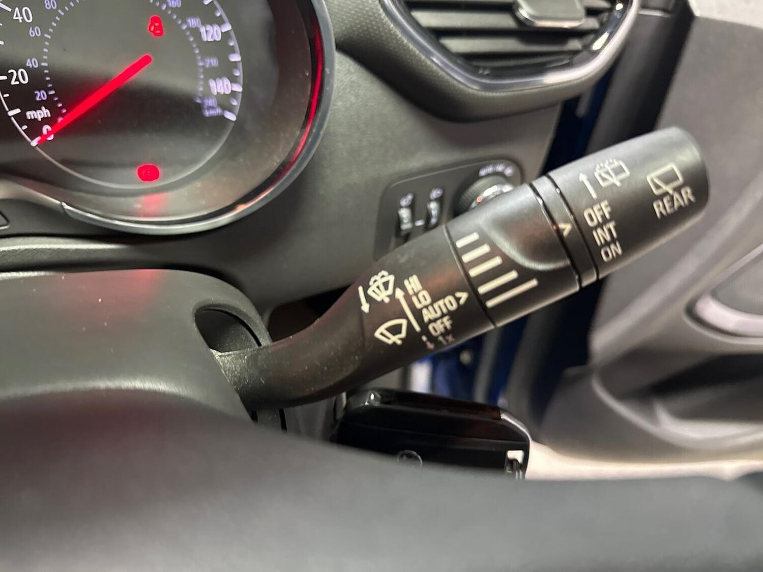 Used Vauxhall Crossland X 2019 for sale - 78192342: Photo 28