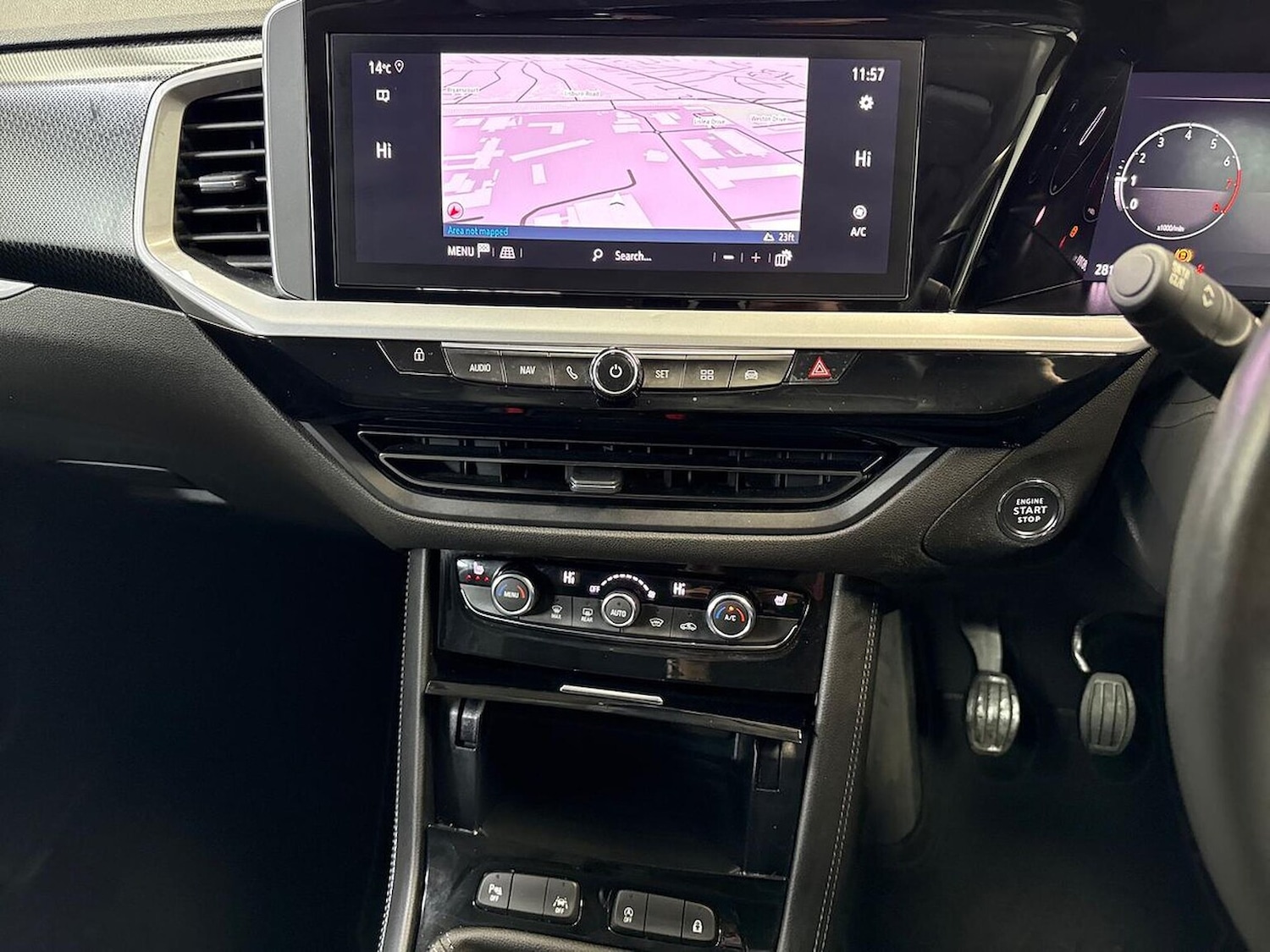 Used Vauxhall Grandland 2023 for sale - 77796977: Photo 13