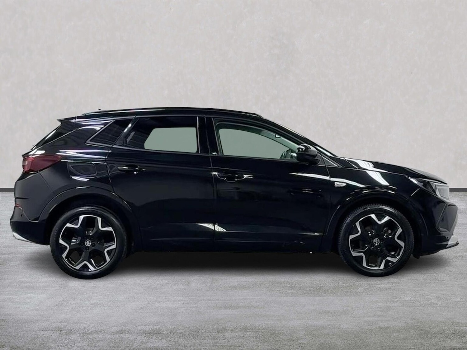 Used Vauxhall Grandland 2023 for sale - 77796977: Photo 3