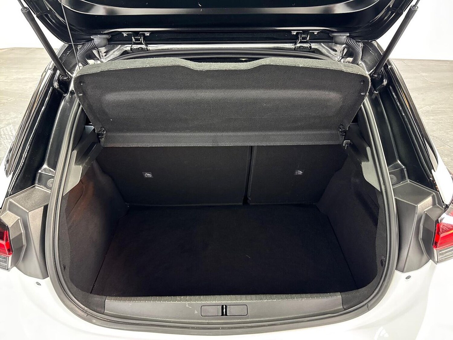 Used Vauxhall Corsa 2022 for sale - 76490800: Photo 17