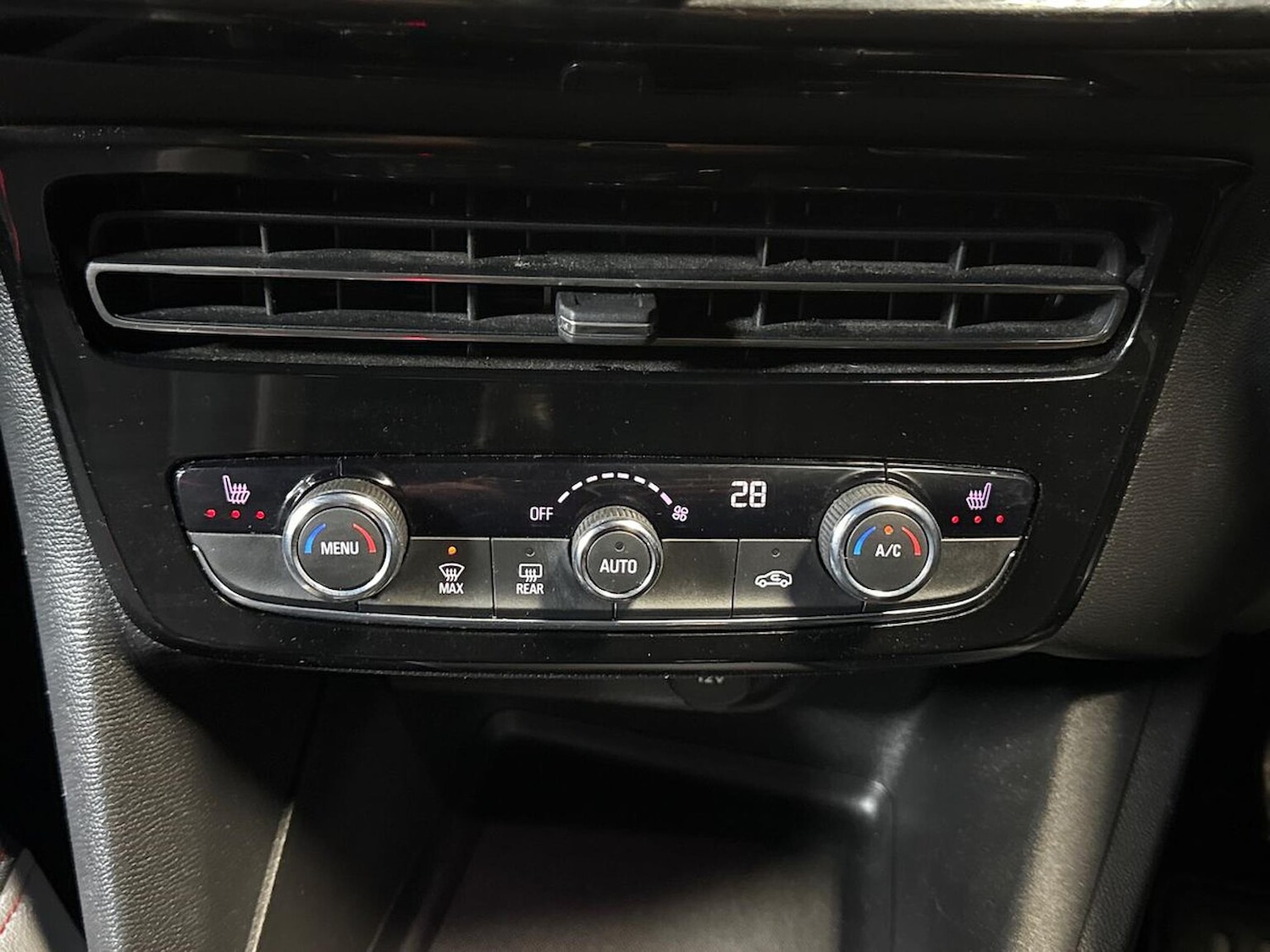 Used Vauxhall Mokka 2021 for sale - 76536592: Photo 23