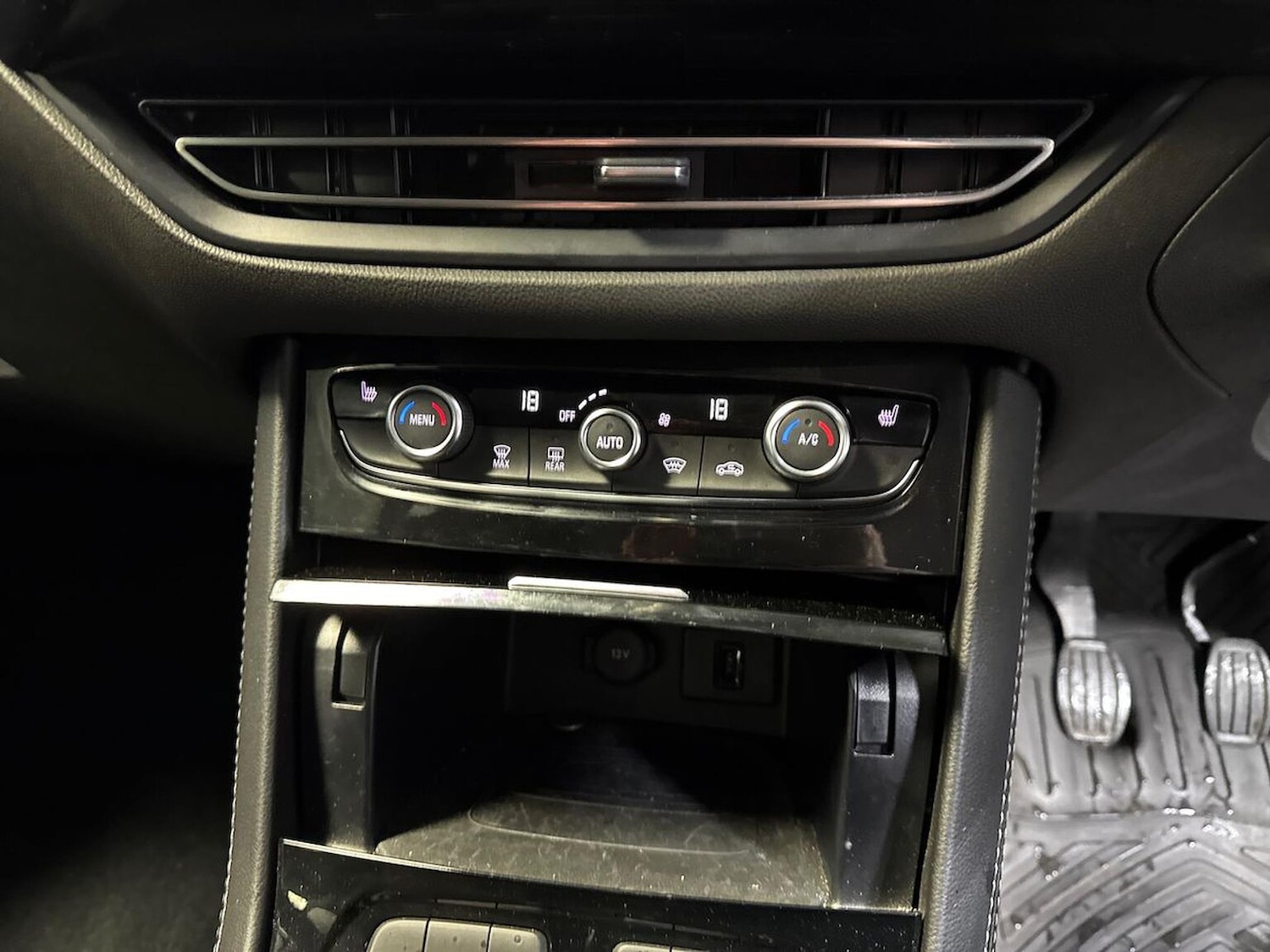 Used Vauxhall Grandland 2024 for sale - 77488221: Photo 12