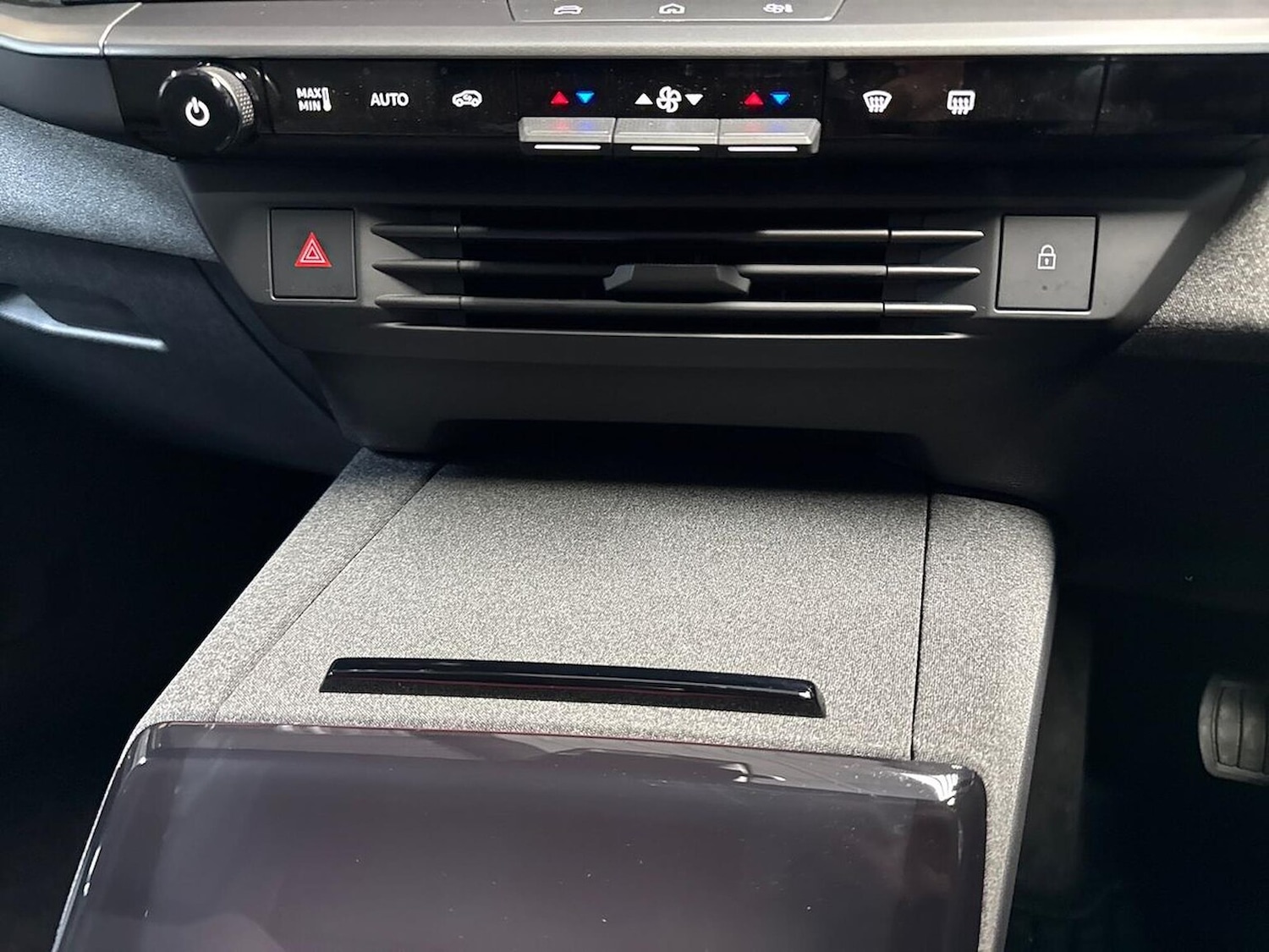 Used Vauxhall Grandland 2025 for sale - 76369123: Photo 12