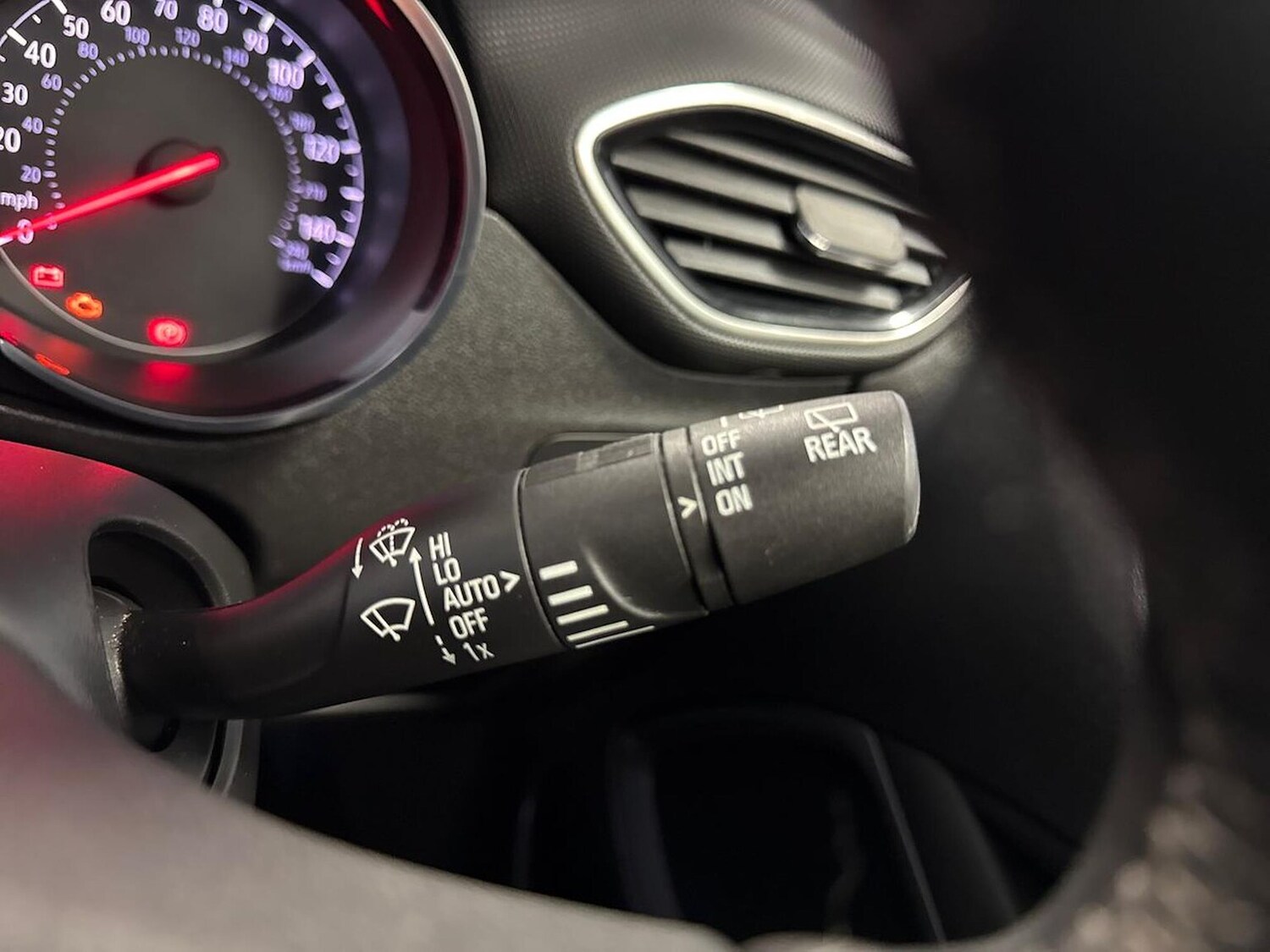 Used Vauxhall Crossland 2022 for sale - 76273518: Photo 27