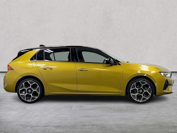 Used Vauxhall Astra 2025 for sale - 77946086: Photo