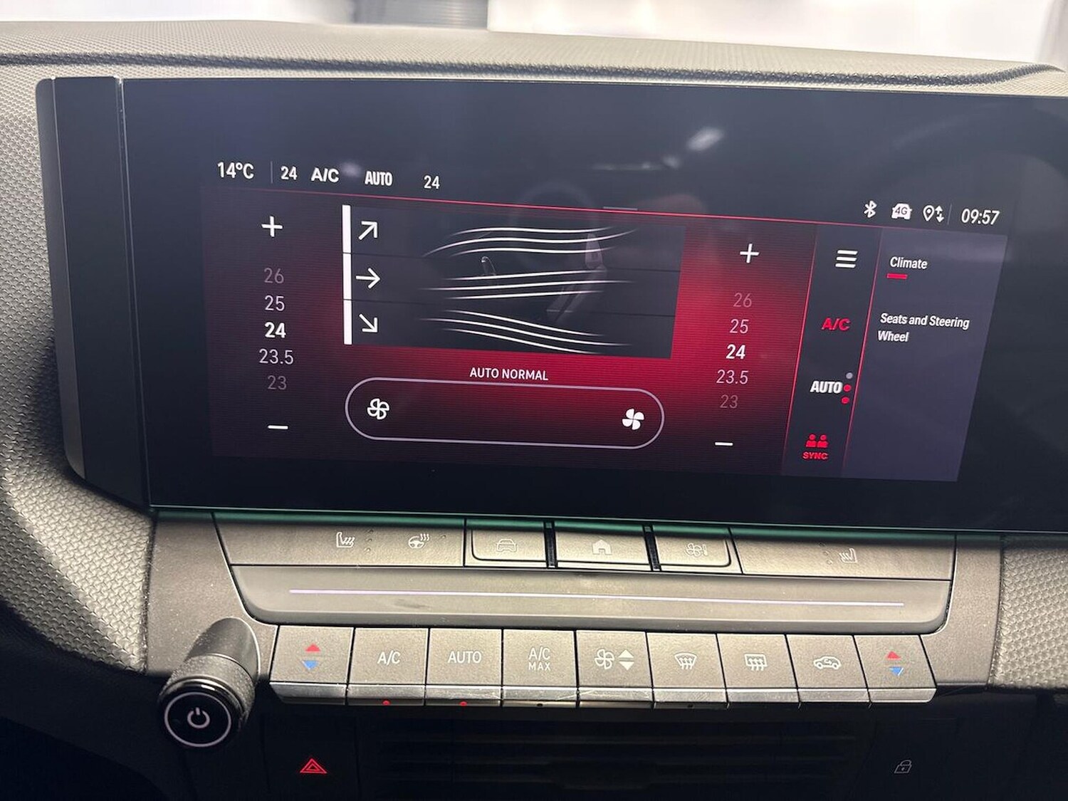 Used Vauxhall Astra 2025 for sale - 78192308: Photo 12