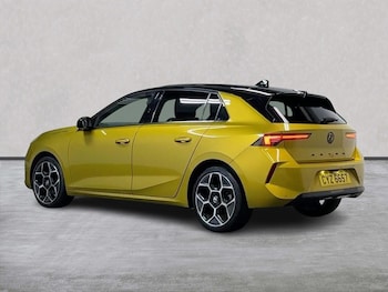 Used Vauxhall Astra 2024 for sale - 76799383: Photo