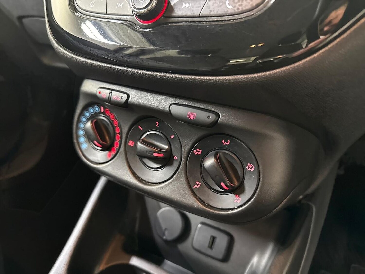 Used Vauxhall Corsa 2019 for sale - 78192409: Photo 14