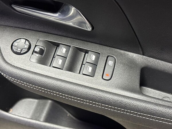 Used Vauxhall Mokka 2024 for sale - 76010983: Photo 21