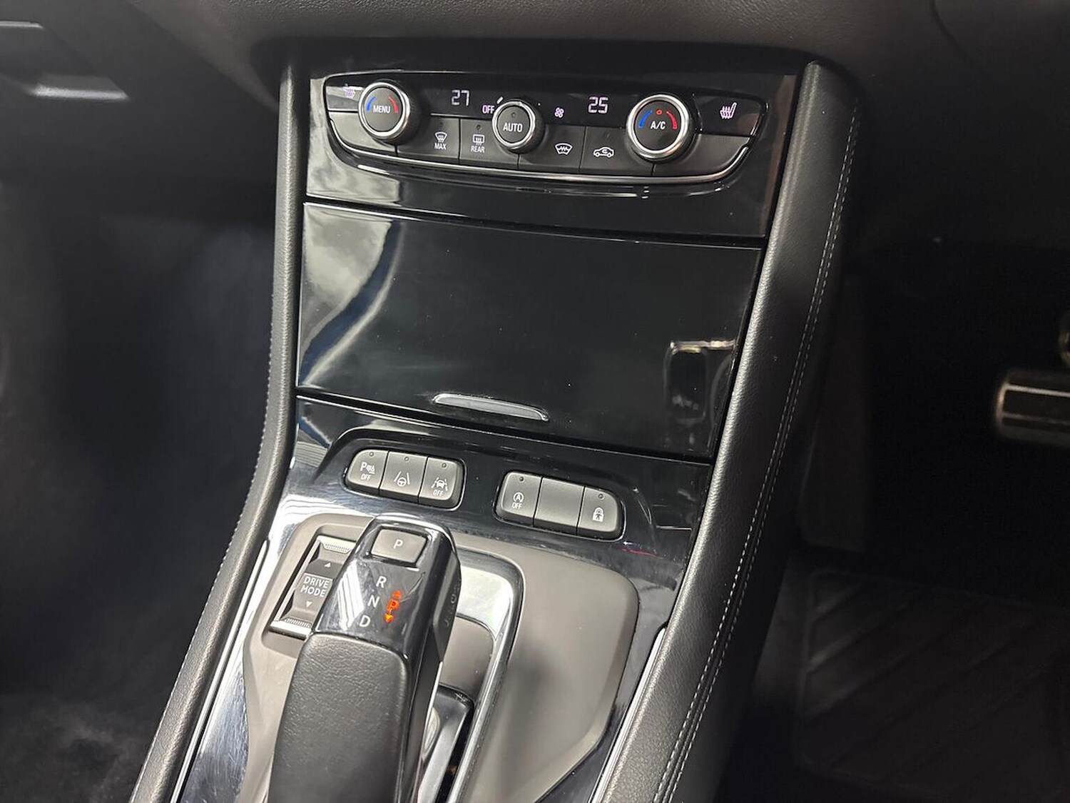 Used Vauxhall Grandland 2023 for sale - 78192315: Photo 14