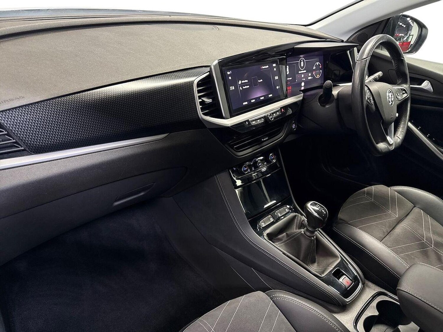 Used Vauxhall Grandland 2022 for sale - 76402383: Photo 7